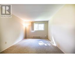 62 Thorny Vineway, Toronto, ON M2J4J2 Photo 9