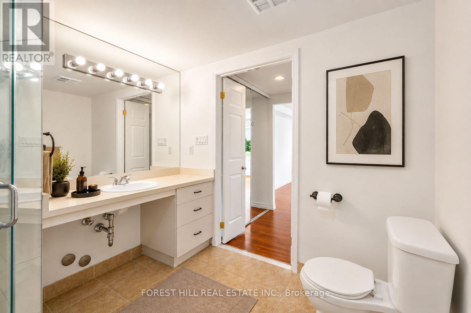 #302 1818 BAYVIEW AVENUE - Image 29