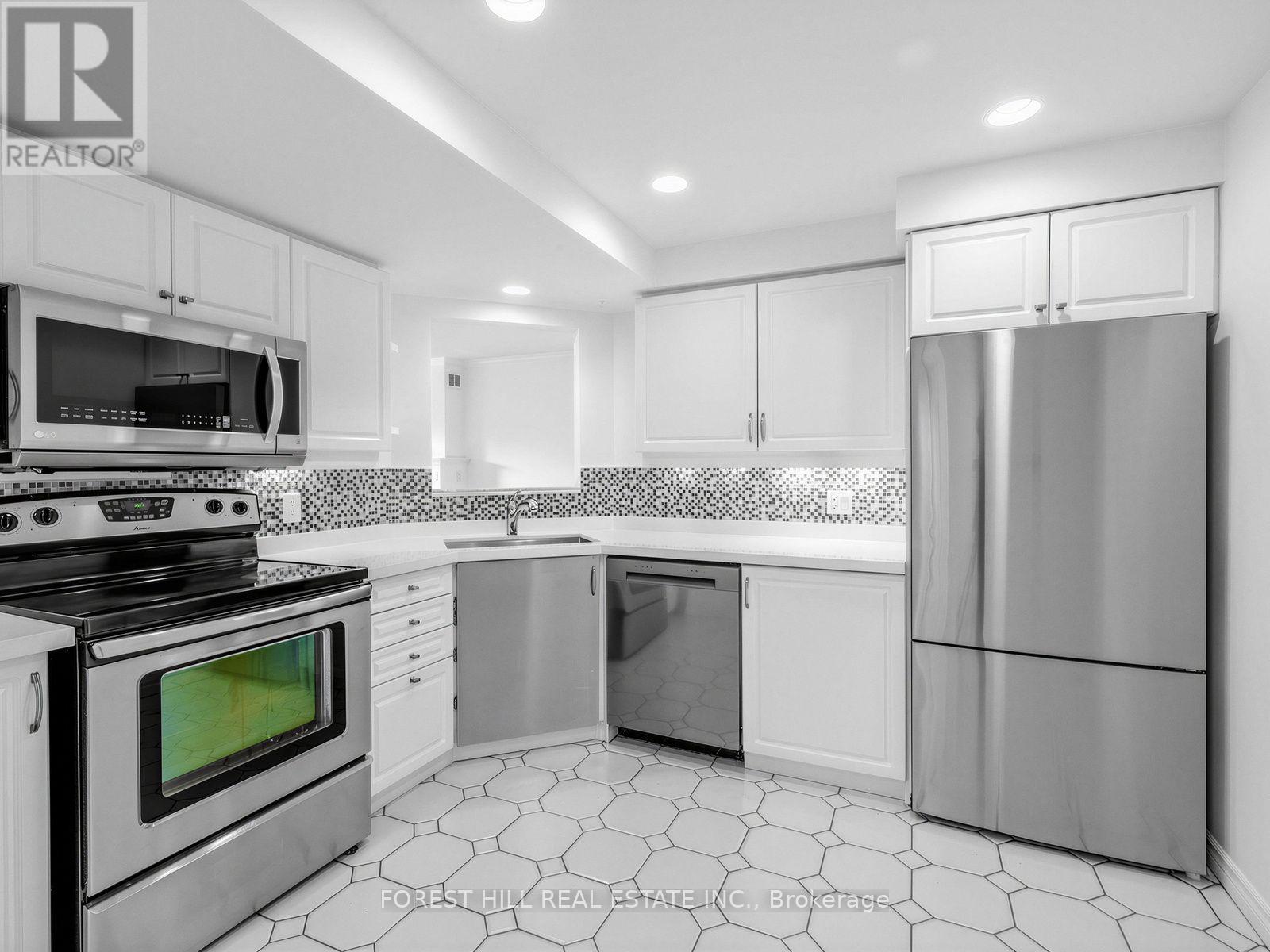 #302 1818 BAYVIEW AVENUE - Image 7