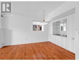 302 - 1818 Bayview Avenue, Toronto, ON M4G4G6 Photo 19