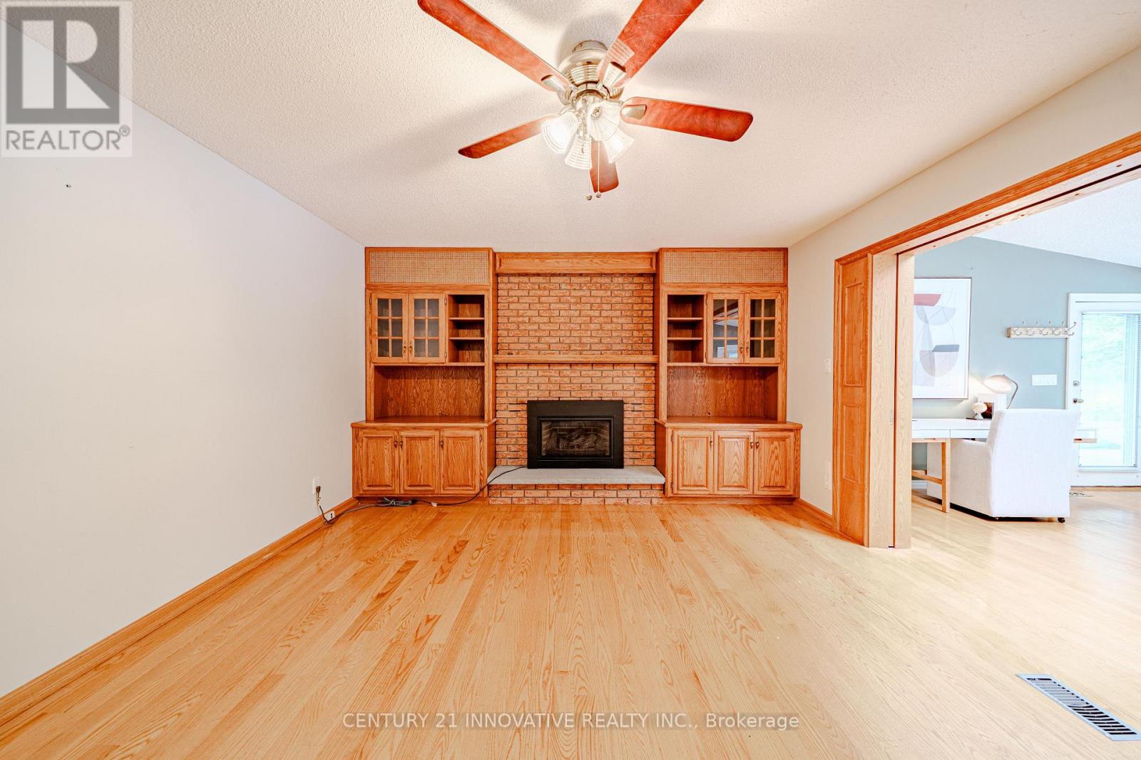 1058 CHELSEA COURT - Image 17