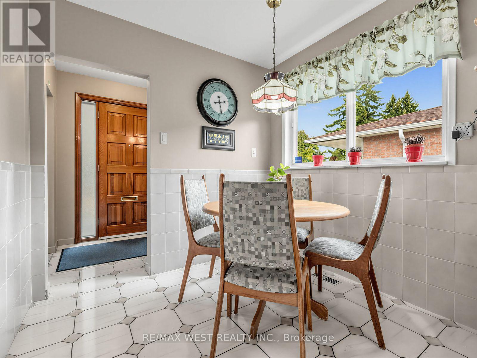 407 BRIMORTON DRIVE - 11