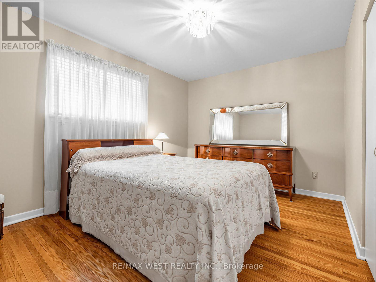 407 BRIMORTON DRIVE - 19