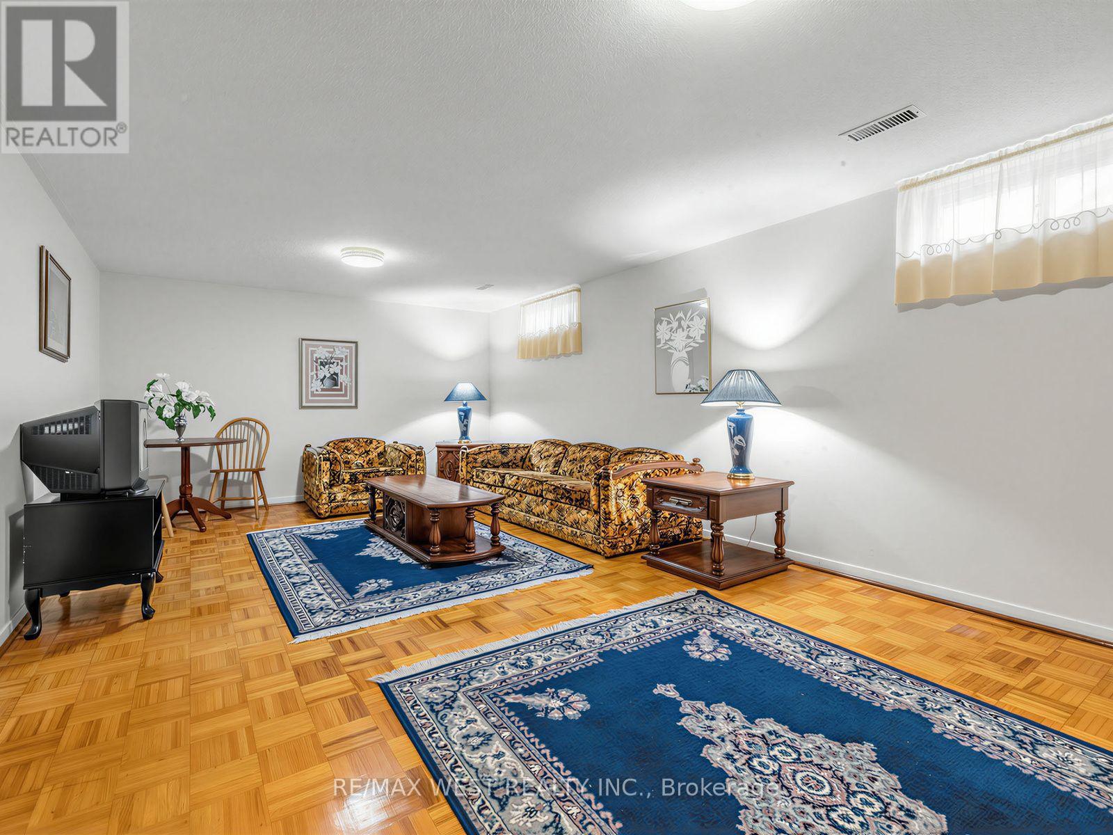407 BRIMORTON DRIVE - 22