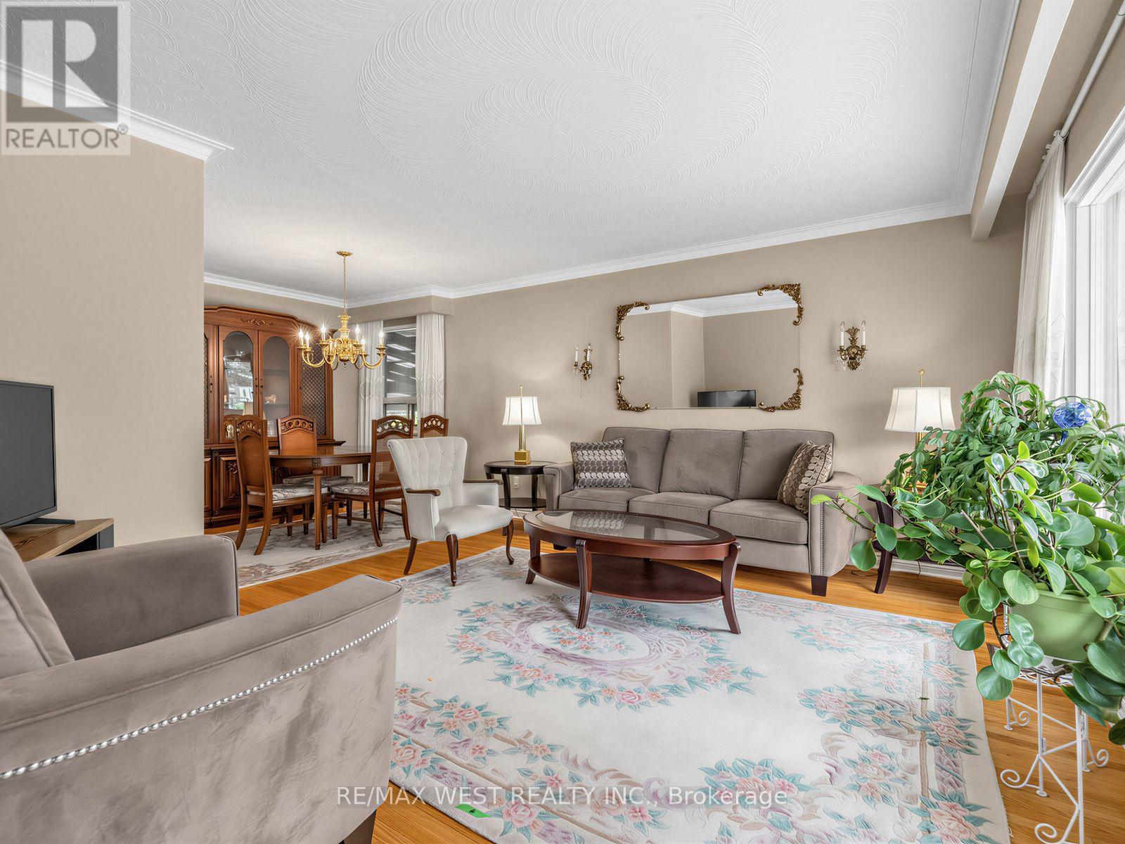 407 BRIMORTON DRIVE - 3
