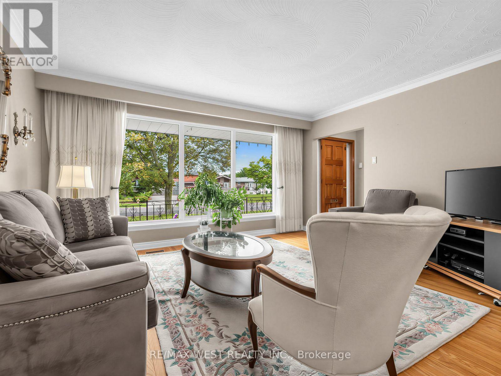 407 BRIMORTON DRIVE - 8