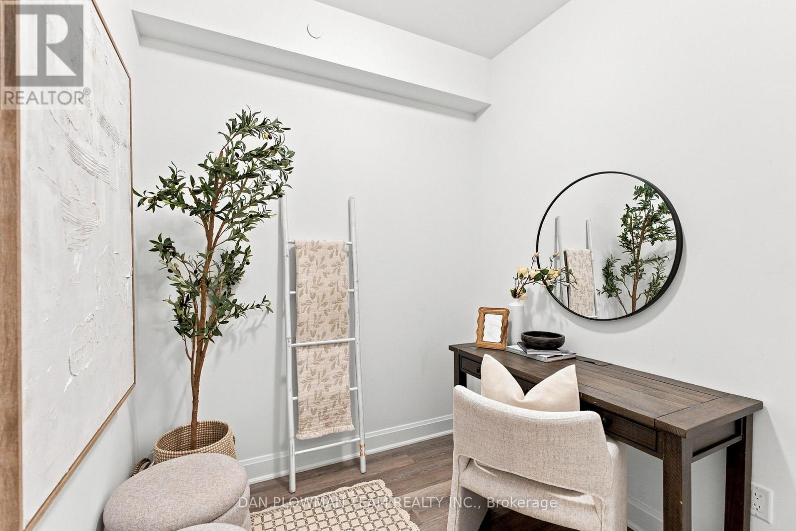 #424 50 LAKEBREEZE DRIVE - Image 16