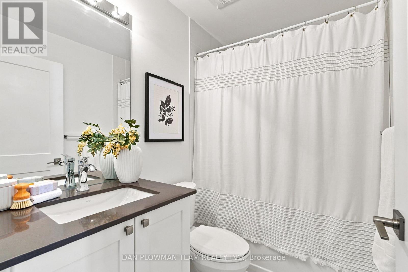 #424 50 LAKEBREEZE DRIVE - Image 17