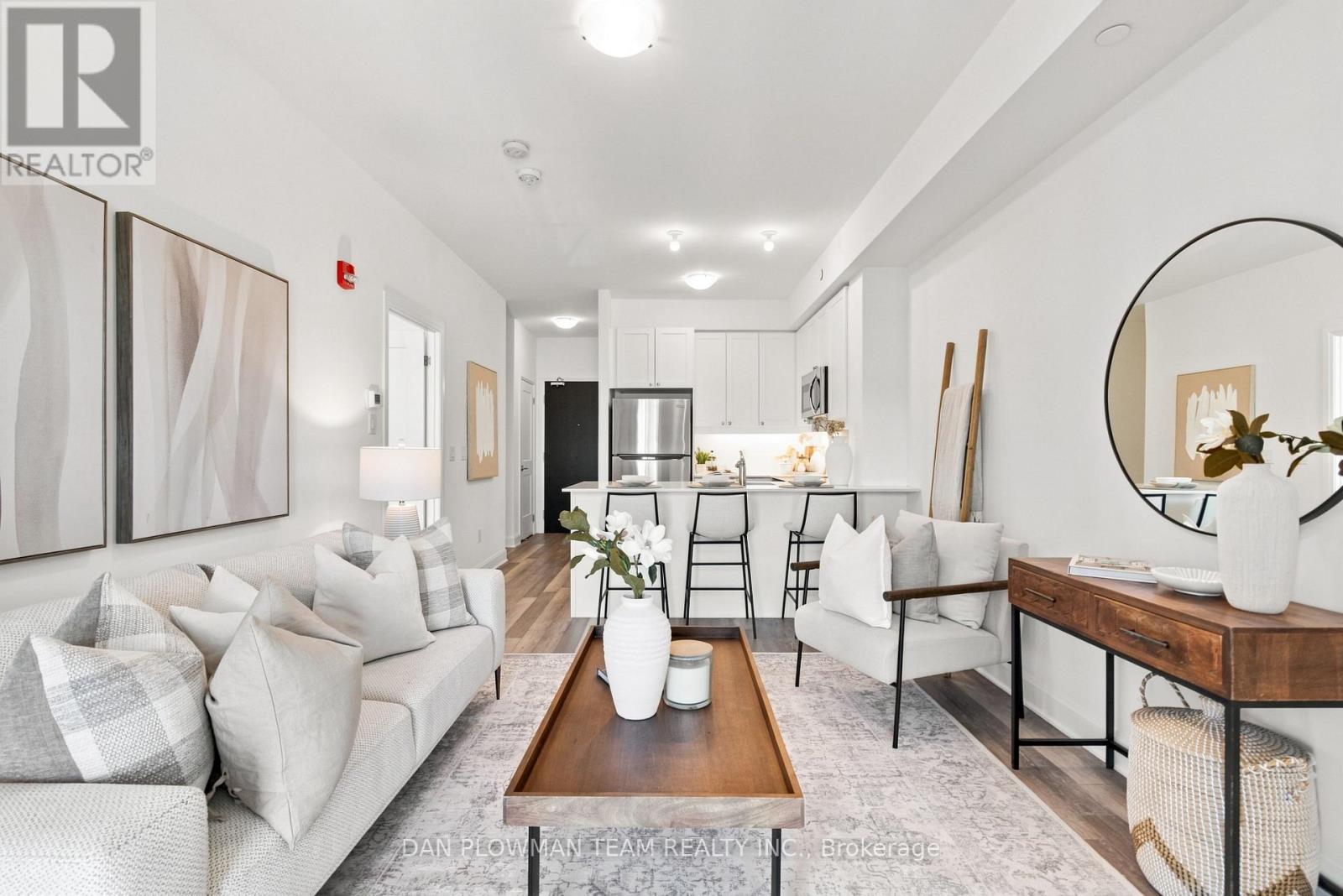 #424 50 LAKEBREEZE DRIVE - Image 6
