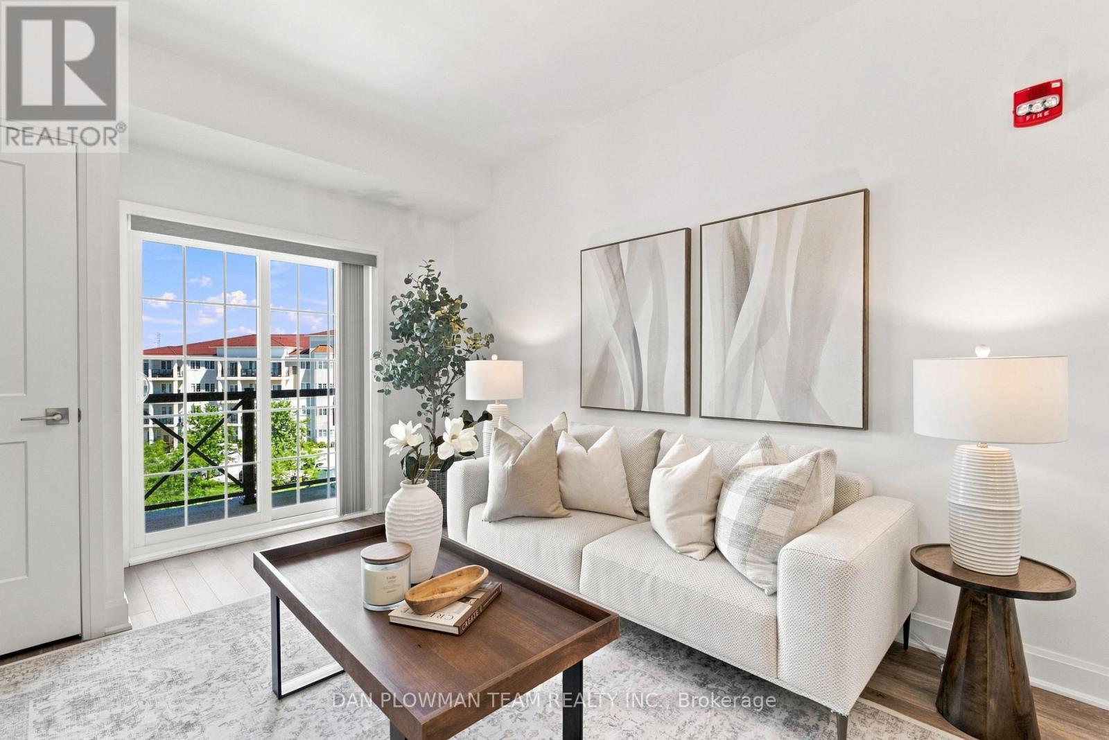 #424 50 LAKEBREEZE DRIVE - Image 8