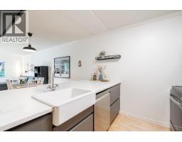 303 1510 W 1st Avenue, Vancouver, BC V6J4S3 Photo 11
