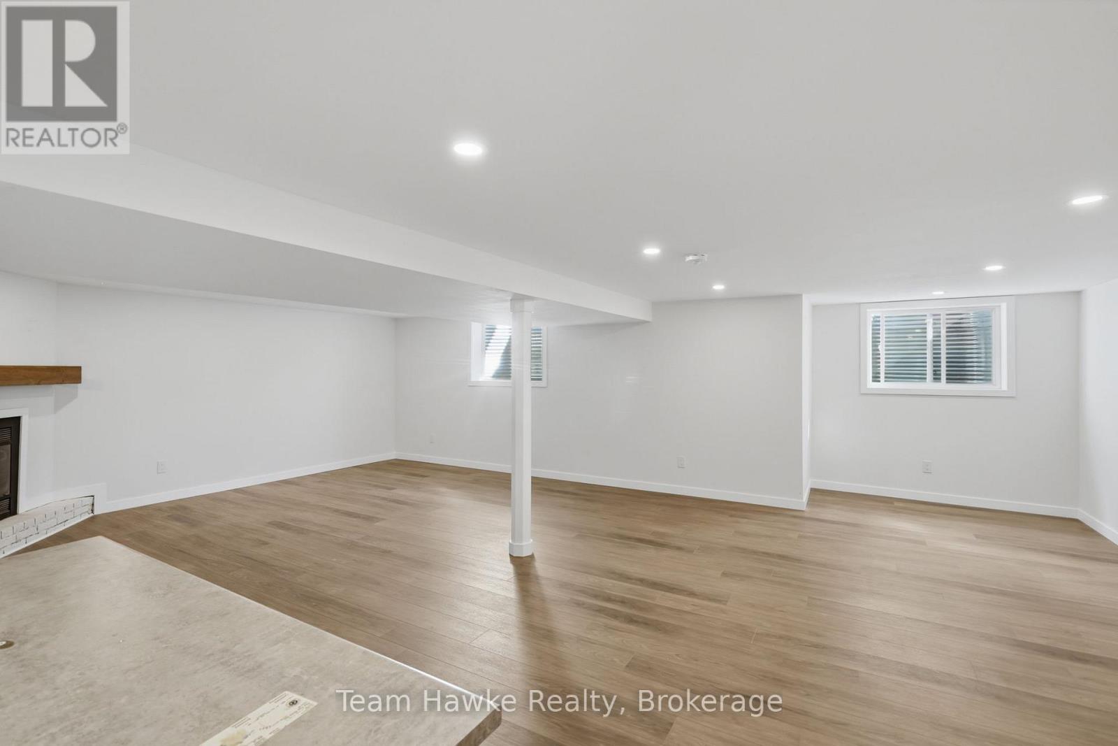 958 MONTREAL STREET - Image 26
