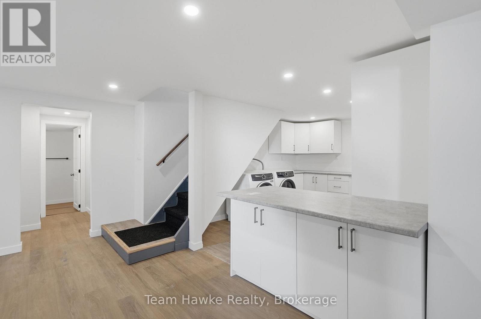 958 MONTREAL STREET - Image 27