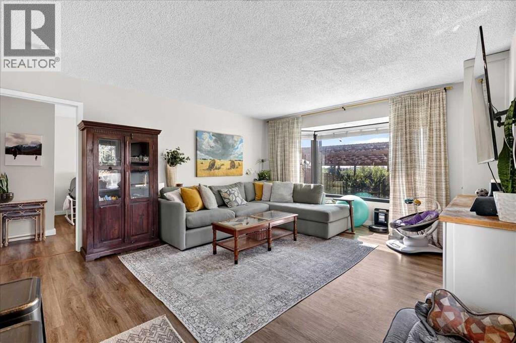 227 Lynnwood Drive SE - 5