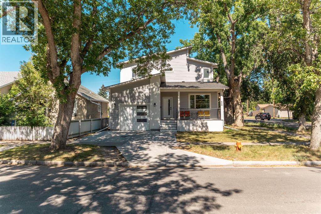 624 19 Street N - 2