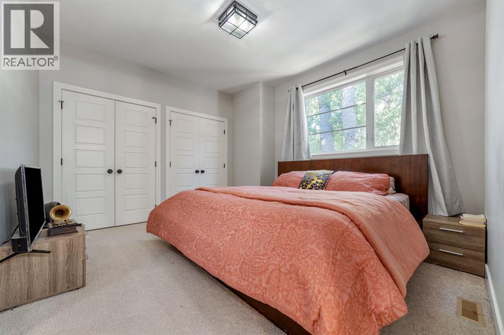 624 19 Street N - Image 23