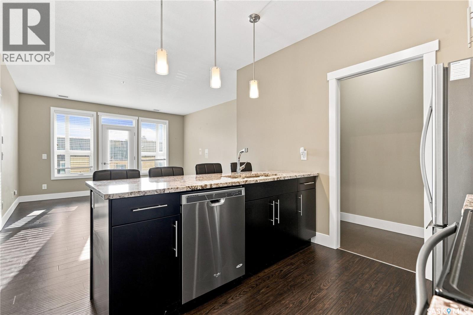 211 415 Maningas BEND, Saskatoon — photo 13