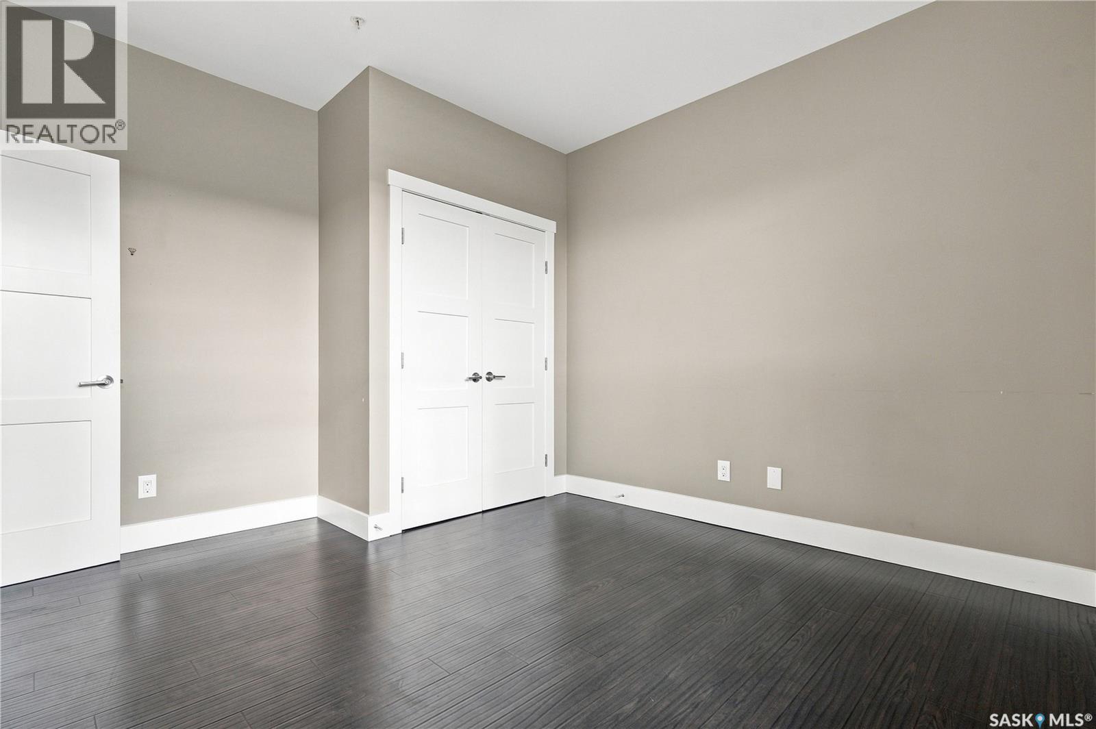211 415 Maningas BEND, Saskatoon — photo 20