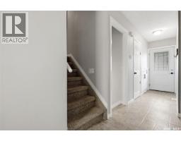 726 Mcintosh Street N, Regina, SK S4R5Z4 Photo 15