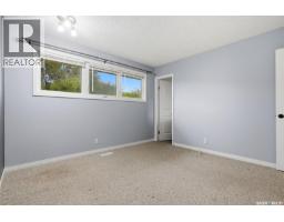 726 Mcintosh Street N, Regina, SK S4R5Z4 Photo 18