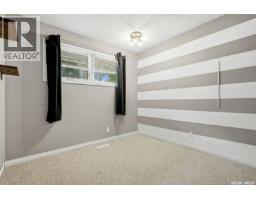 726 Mcintosh Street N, Regina, SK S4R5Z4 Photo 20
