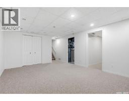 726 Mcintosh Street N, Regina, SK S4R5Z4 Photo 30