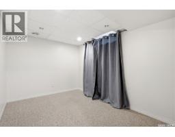 726 Mcintosh Street N, Regina, SK S4R5Z4 Photo 31