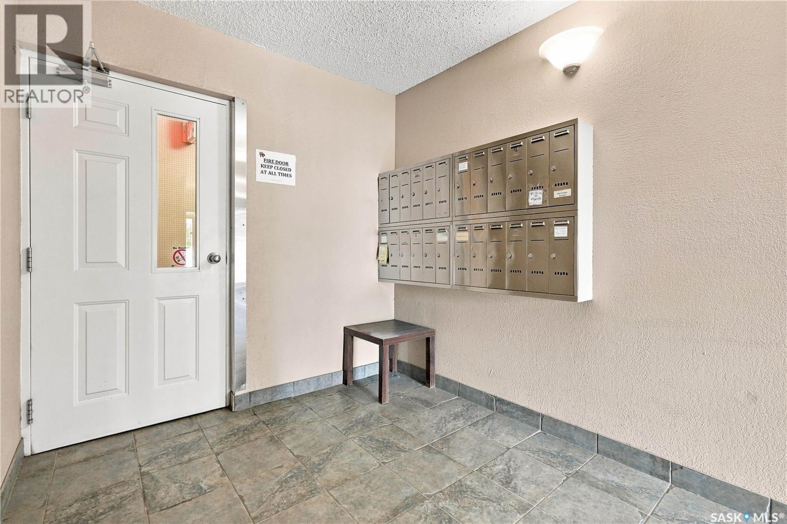 #301 34 Nollet AVENUE - Image 22