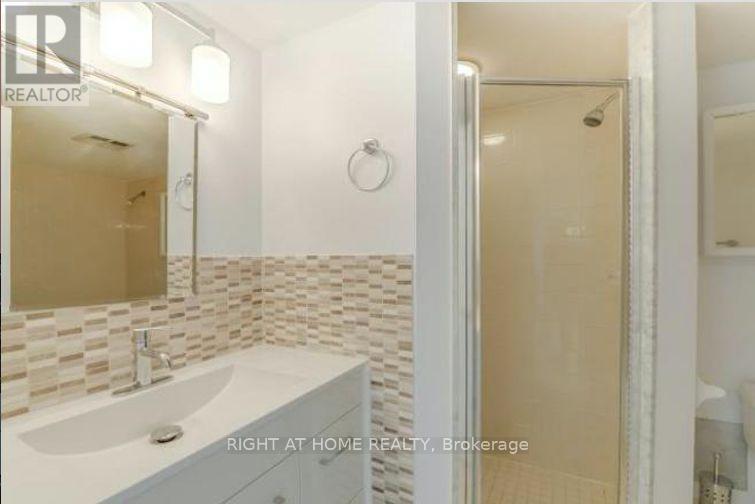 #905 400 WEBB DRIVE - Image 10