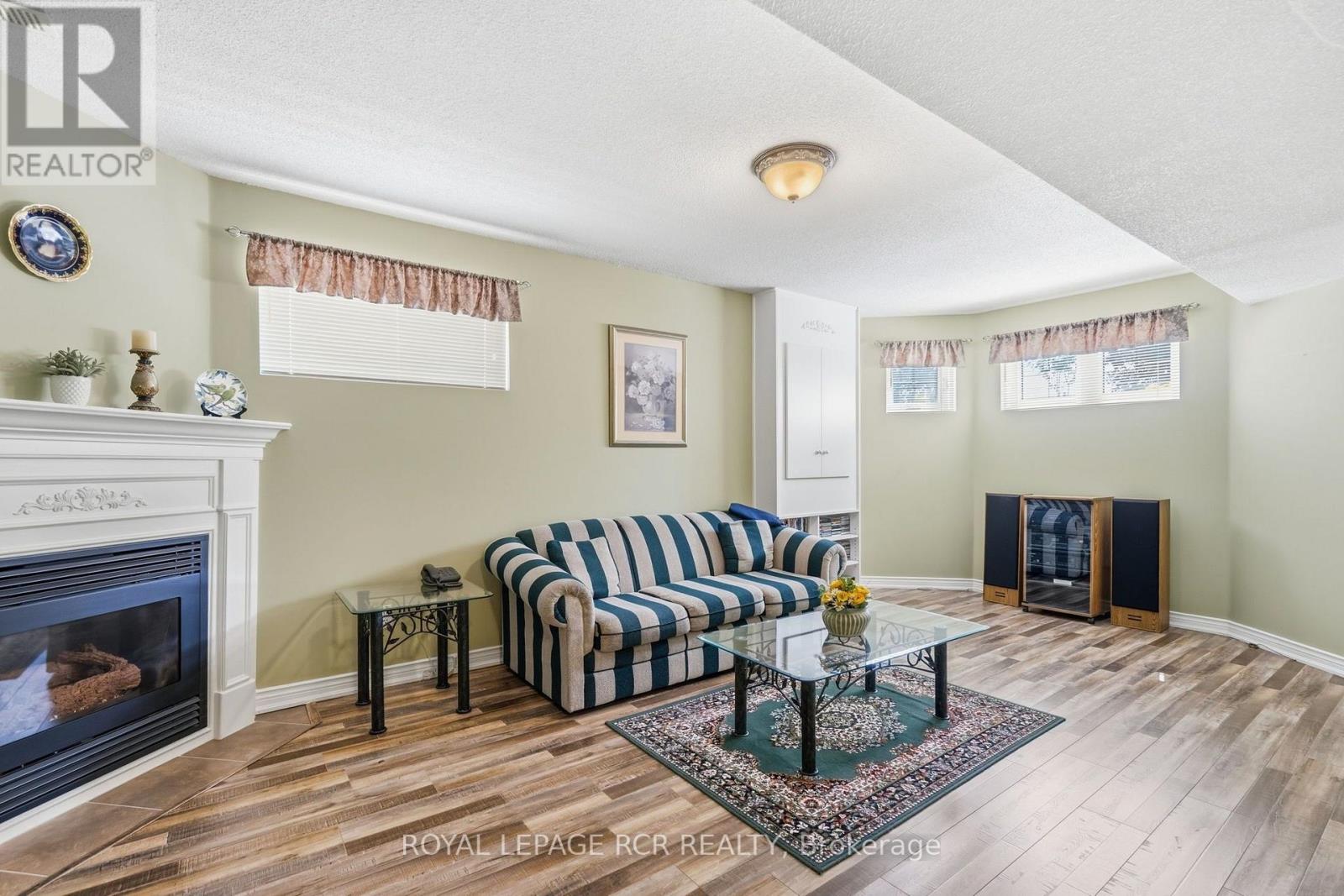 65 ROYALTON DRIVE - Image 22