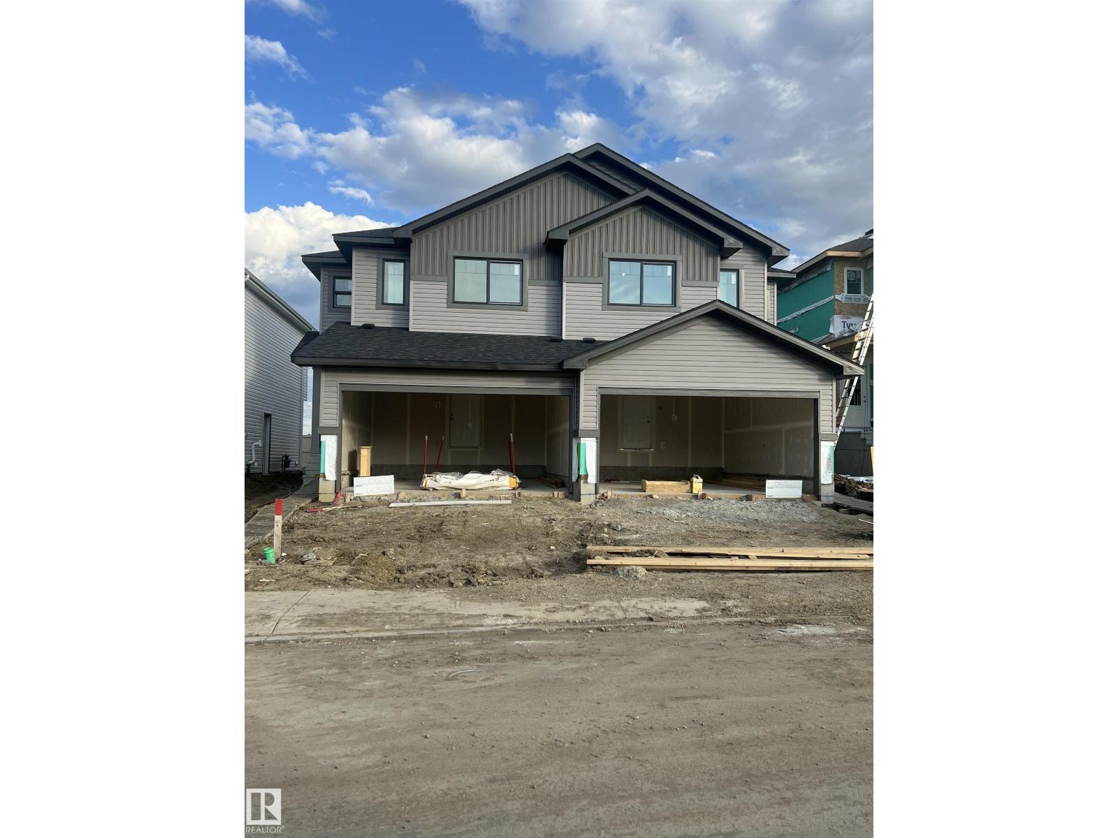 1719 8 ST NW - 1