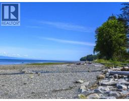 3043 Raymur Pl, Qualicum Beach, BC V9K2N9 Photo 54