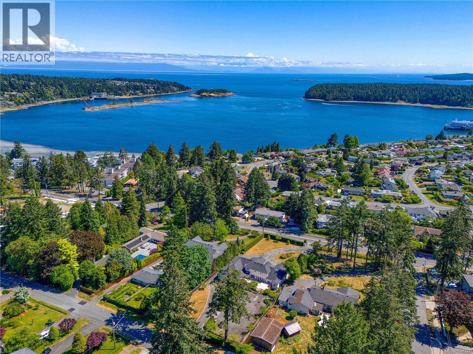 2415 Departure Bay Rd - 7