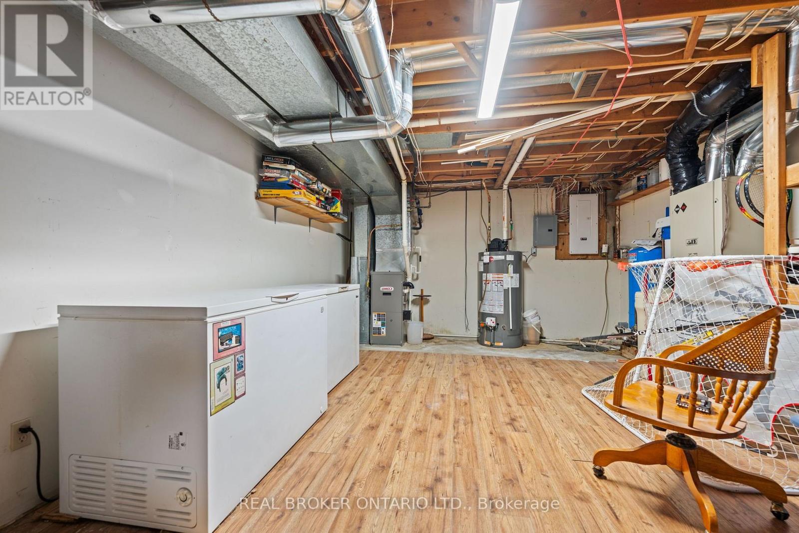 553 NORFOLK COUNTY ROAD 21 - Image 25