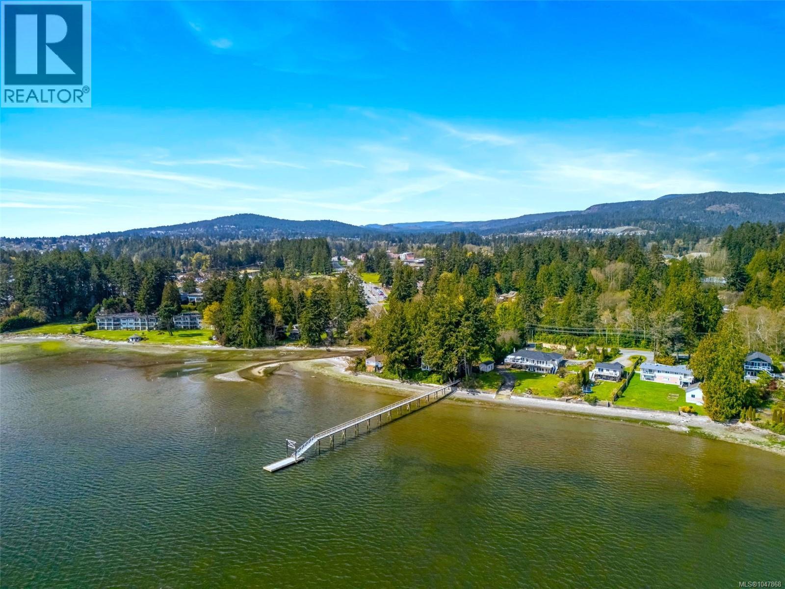 5991 Sooke Rd - 18