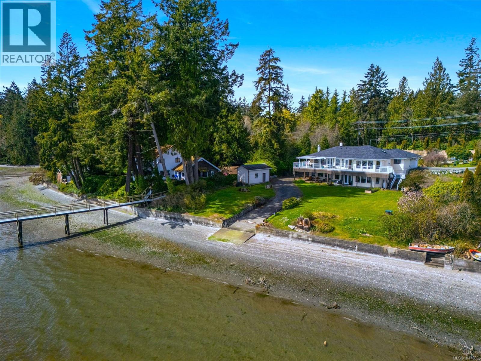5991 Sooke Rd - Image 21