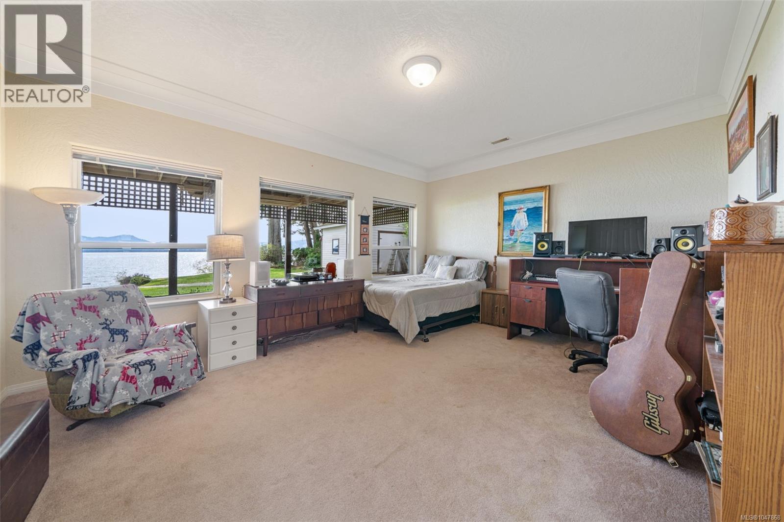 5991 Sooke Rd - 28
