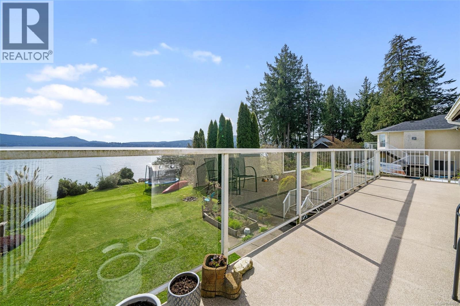 5991 Sooke Rd - 46