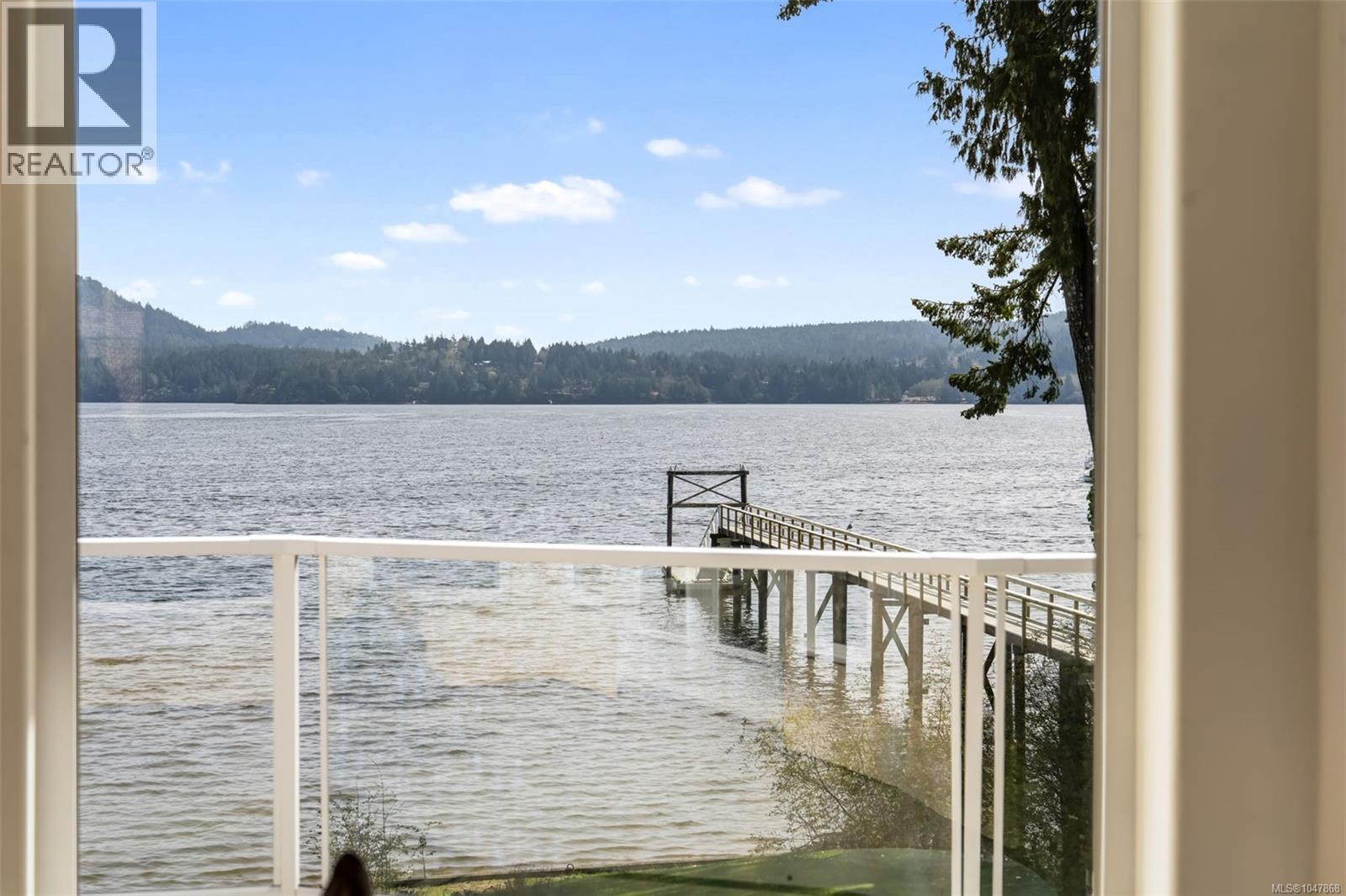 5991 Sooke Rd - 48