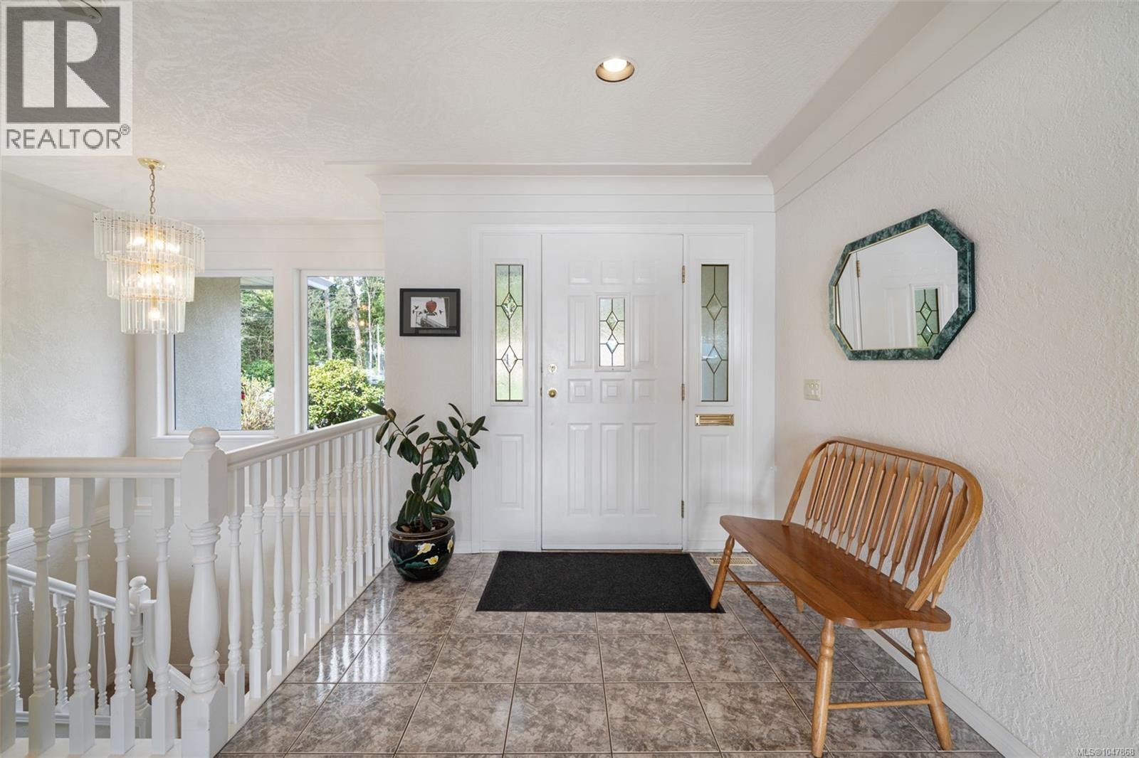5991 Sooke Rd - Image 58