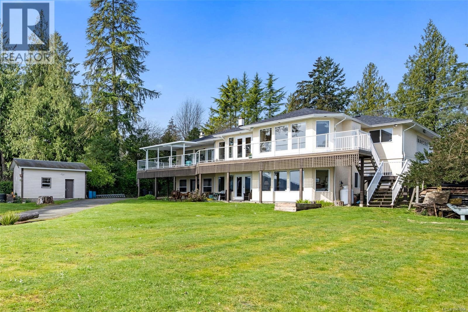 5991 Sooke Rd - Image 59