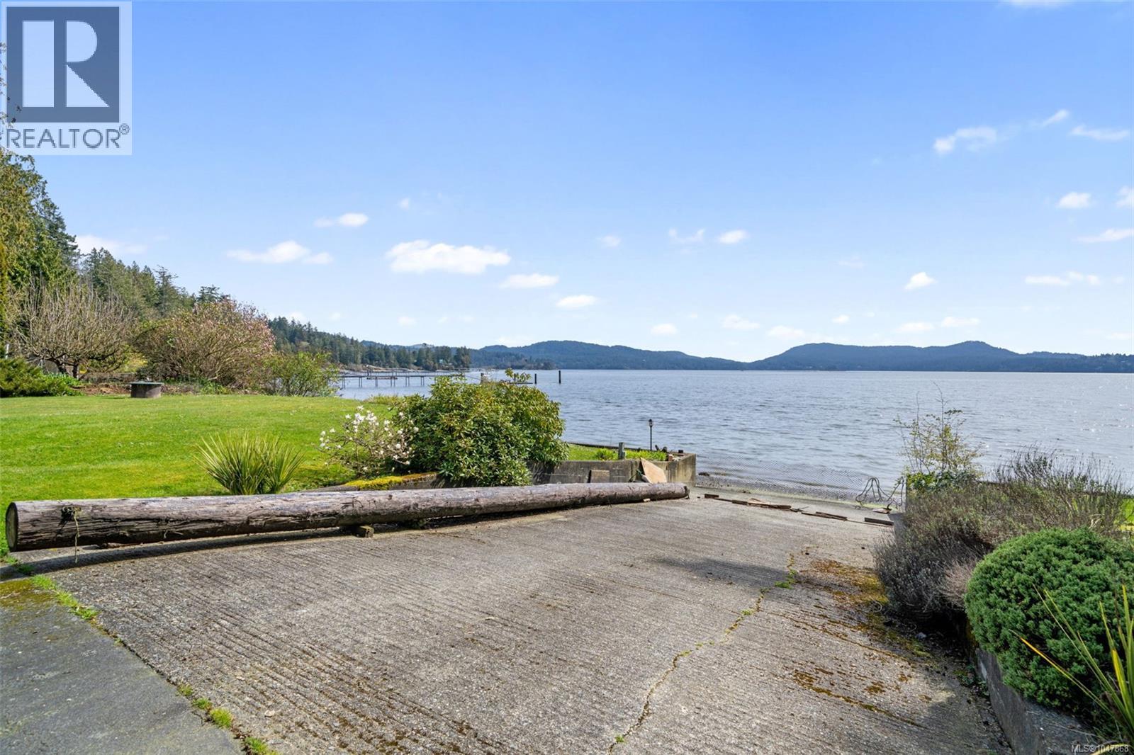 5991 Sooke Rd - 61