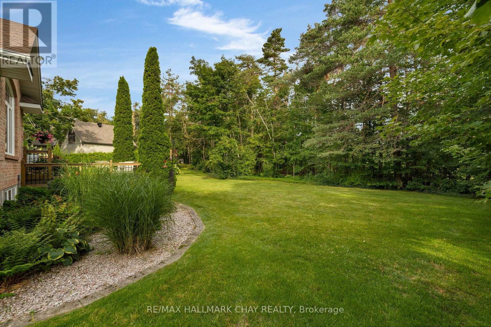 16 CHESTNUT LANE - Image 39