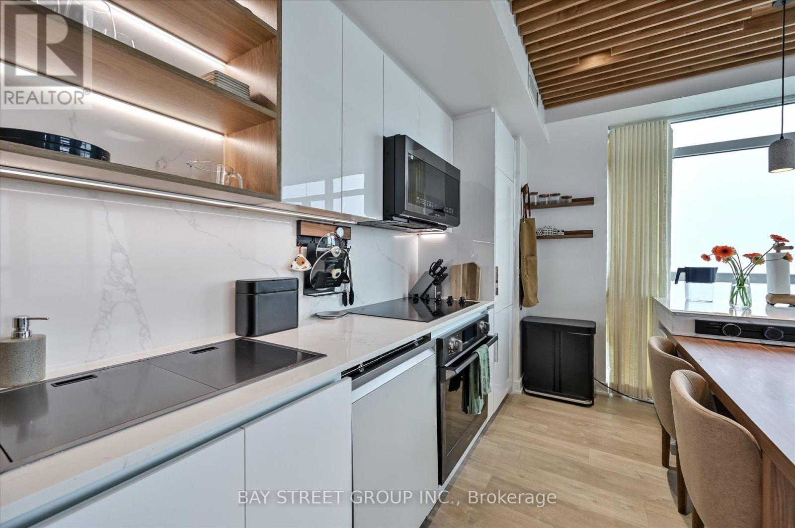 #1604 251 MANITOBA STREET - 12