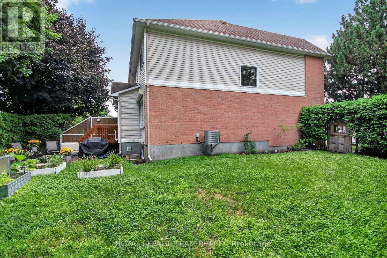 72 SHEPPARD'S GLEN AVENUE - Image 44