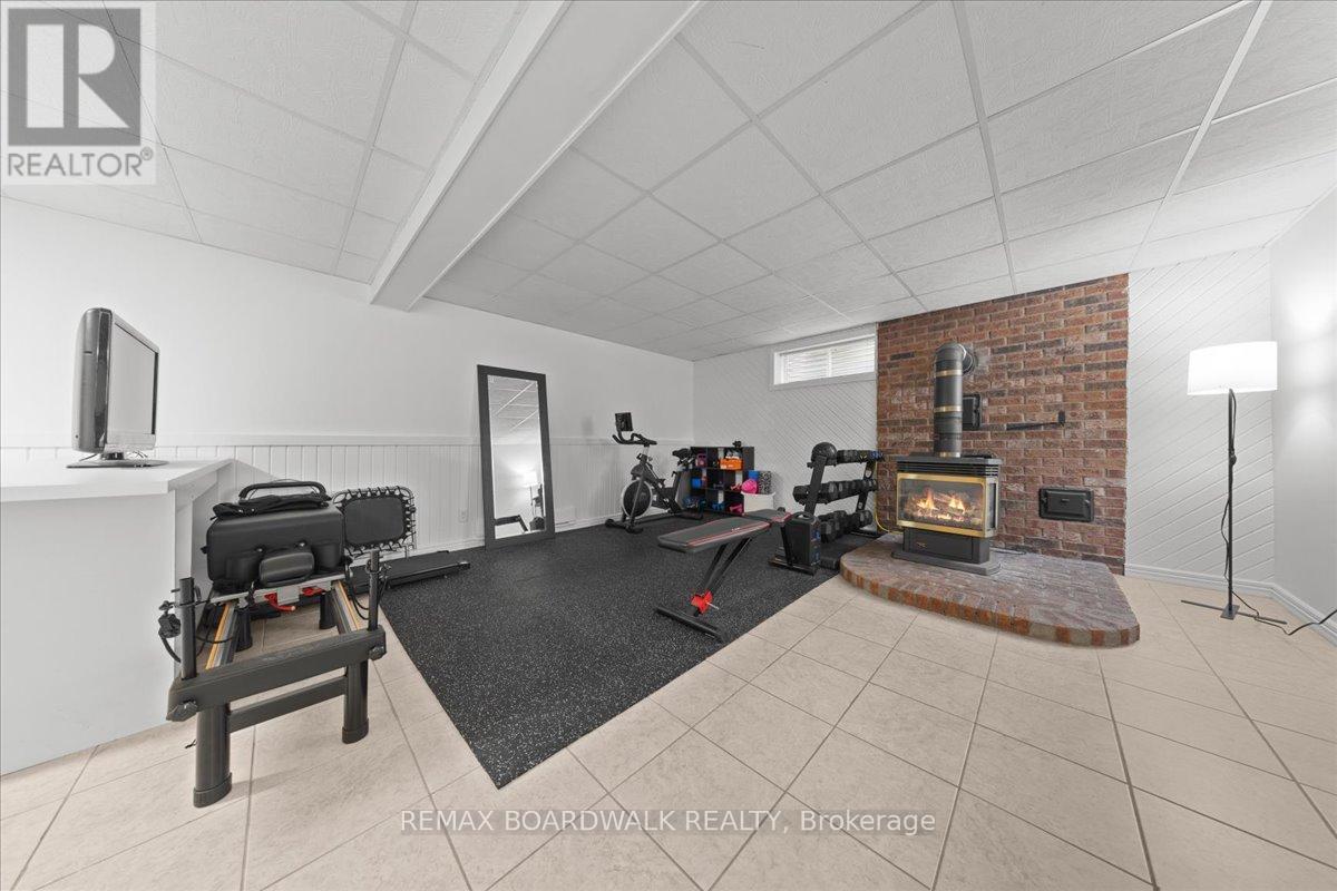 795 REJANE CRESCENT - Image 29