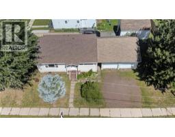 89 Douglas Avenue, photo 5