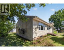 89 Douglas Avenue, photo 2