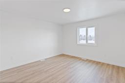 120 Langill Way, Steinbach, MB R5G2Z1 Photo 15