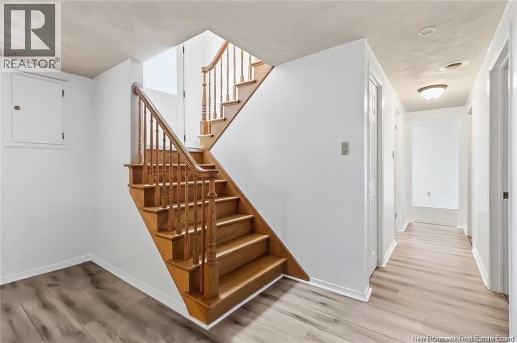 27 Woodstone Crescent - Image 10